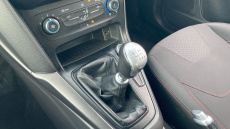 Ford Focus 1.0 EcoBoost 140 ST-Line Navigation 5dr Petrol Hatchback